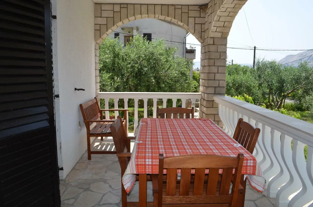 Apartments Ana Baška Kroatien